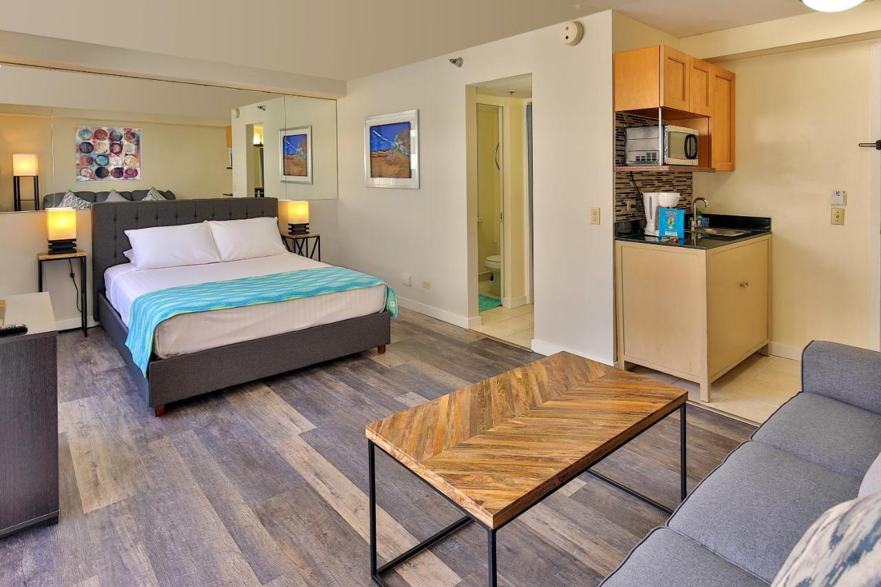 City View Studio With Pool Access In Aloha Surf! Гонолулу Екстер'єр фото