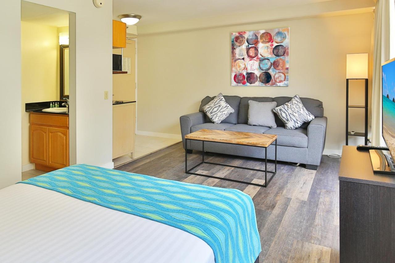 City View Studio With Pool Access In Aloha Surf! Гонолулу Екстер'єр фото